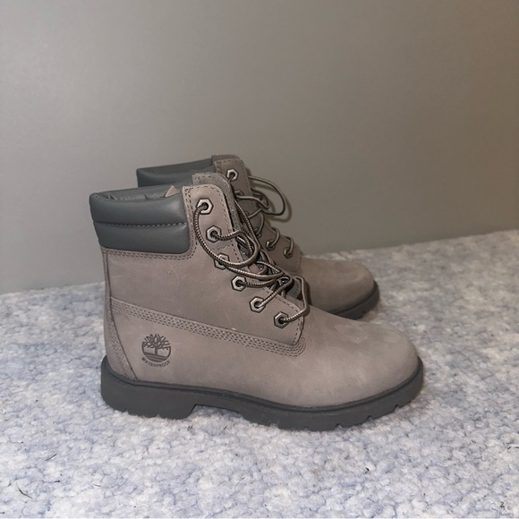 NWOT Gray Timberland Waterproof Boots Women Size US 6 - Picture 5 of 10